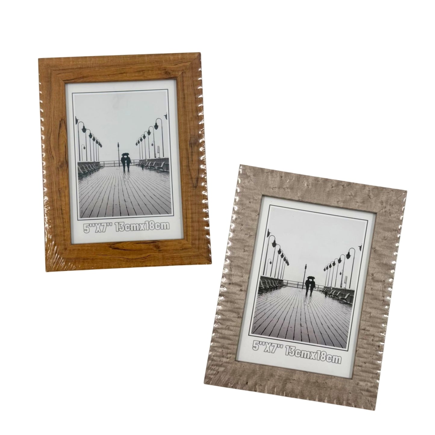 MG2243B PORTARETRATO PLASTICO 5x7 PULGADAS, 3 MOD EMPLAYADO CON 1 PZ O CAJA CON 66 PZS