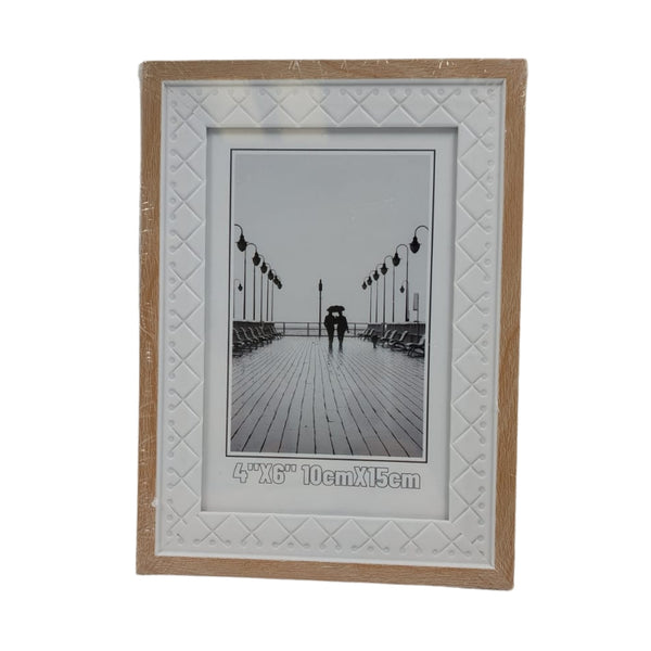 MG2259A PORTARETRATO PLASTICO 4x6 PUL GADAS,4 MOD EMPLAYADO CON 1 PZ O CAJA CON 72 PZS