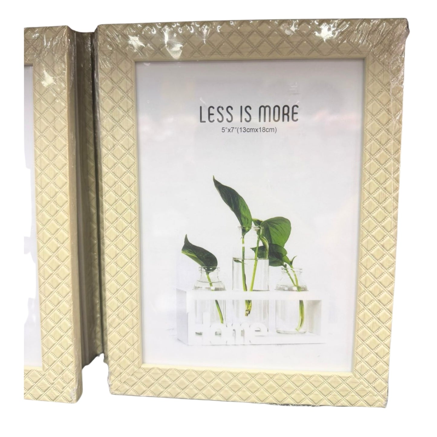 MG2173B PORTARETRATO PLASTICO 5x7 PULGADAS, 3 MOD EMPLAYADO CON 1 PZ O CAJA CON 72 PZS